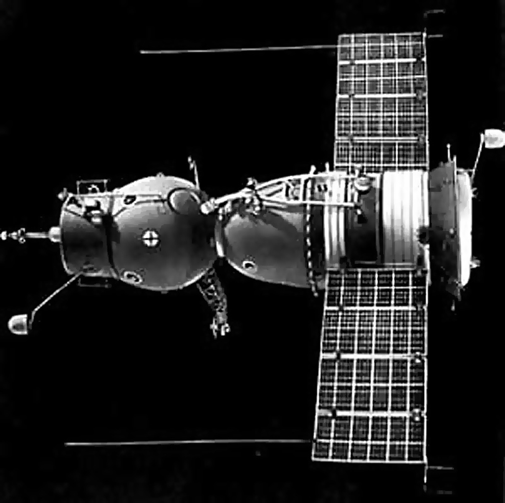 Первый полет космического корабля союз. Космический аппарат СССР Союз. Космический аппарат СССР Союз 1. Космический корабль Союз 1967. Космический корабль Союз «Союз» 7к-ок.
